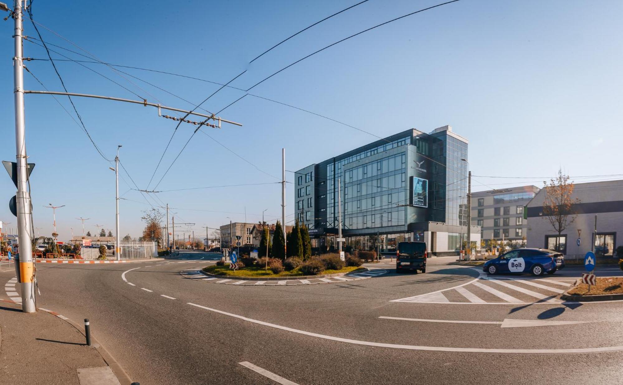Sky Airport Hotel Cluj-Napoca Exterior photo
