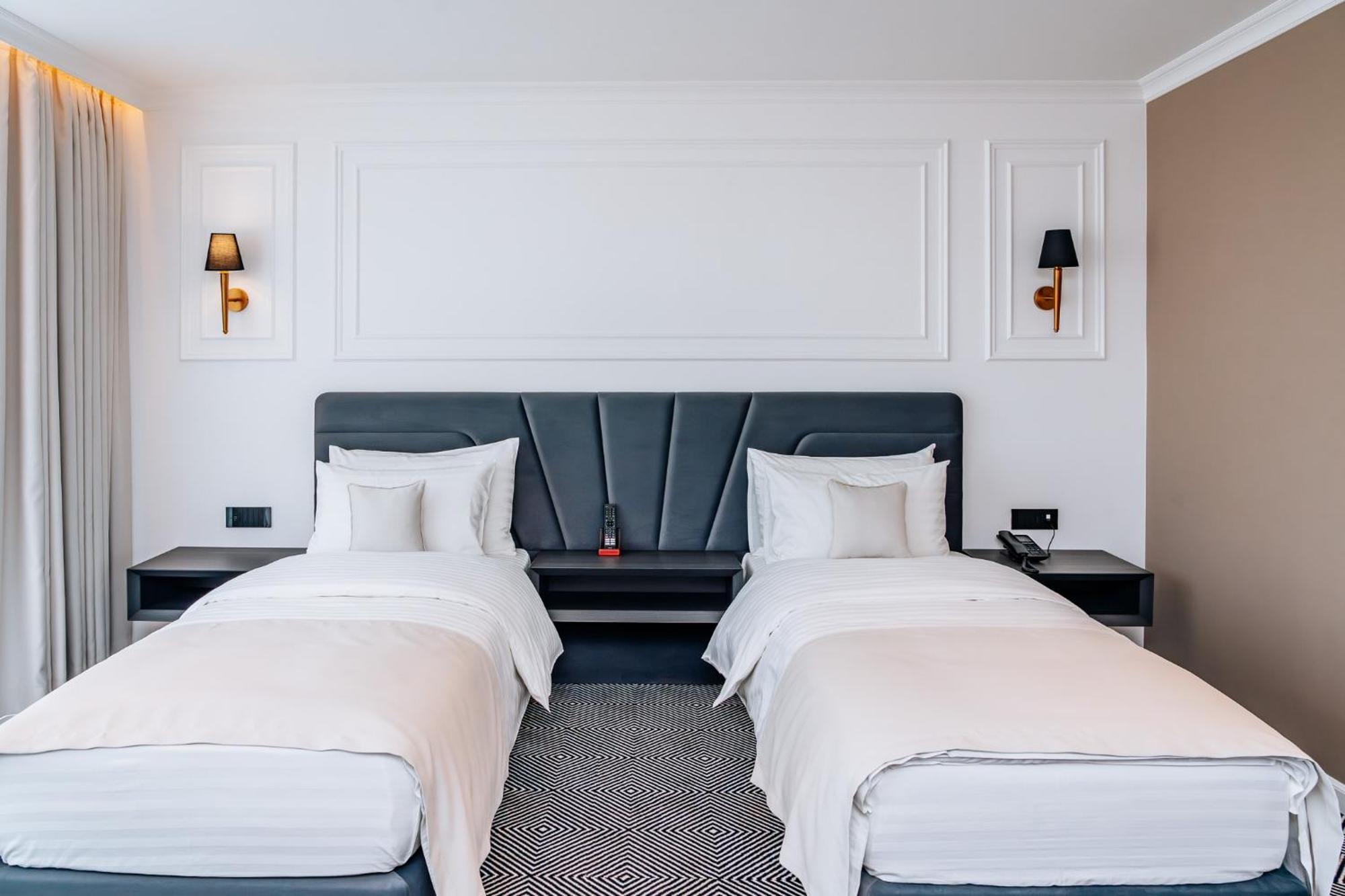 Sky Airport Hotel Cluj-Napoca Room photo