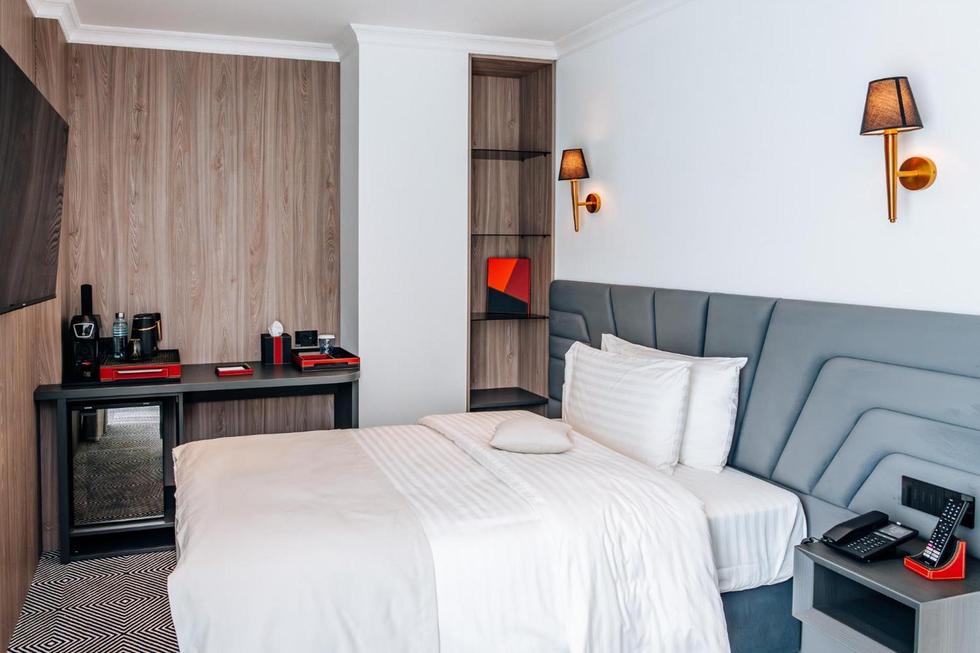 Sky Airport Hotel Cluj-Napoca Room photo